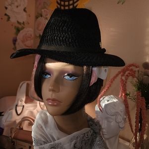 Black hat super cute, $35.00